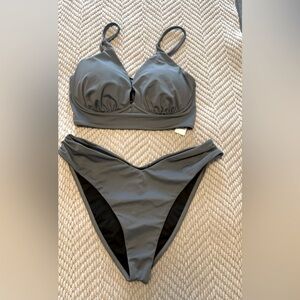 Swimsuits for all-Synergy Longline Underwire
Bikini Top&High Leg Cheeky Bikini